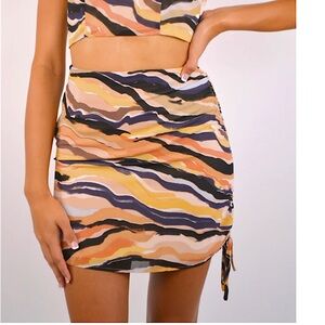 NWT Purple orange tan white black marble side ruched tie mini skirt size small